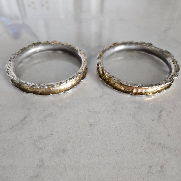 PAIR OF ZENTALL SCALLOPED-EDGE HEAVY METAL BANGLE BRACELETS - Picture 6 of 16